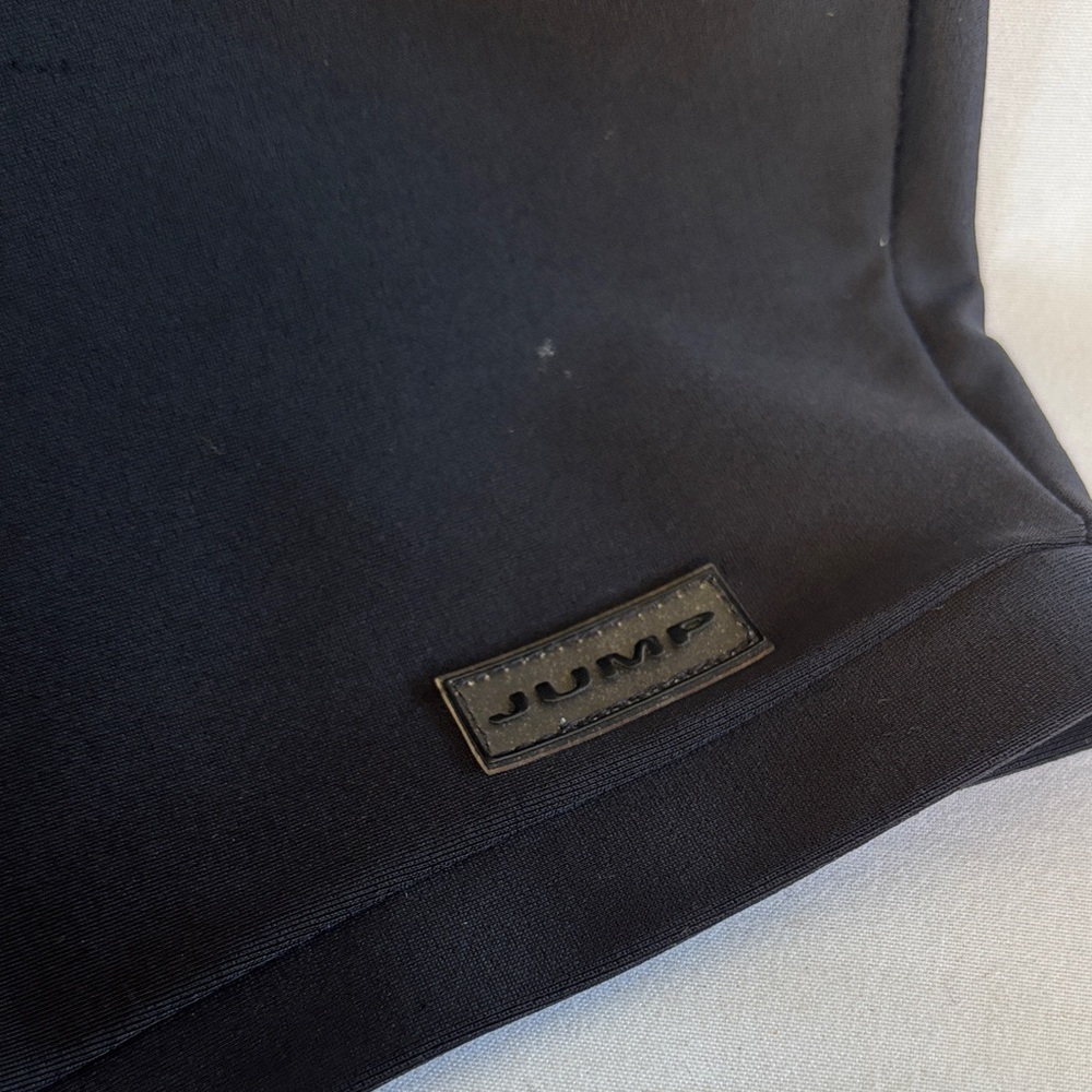 VINTAGE 1980โs BRAZILIAN BRAND โJUMPโ BLACK CROP TOP & SHORTS SET SIZE 8 - Picture 7 of 16